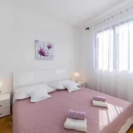 Luxury Apartamento *