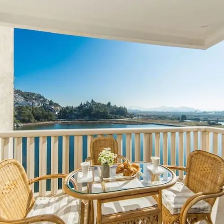 Luxury * Ploce (Dubrovnik-Neretva)